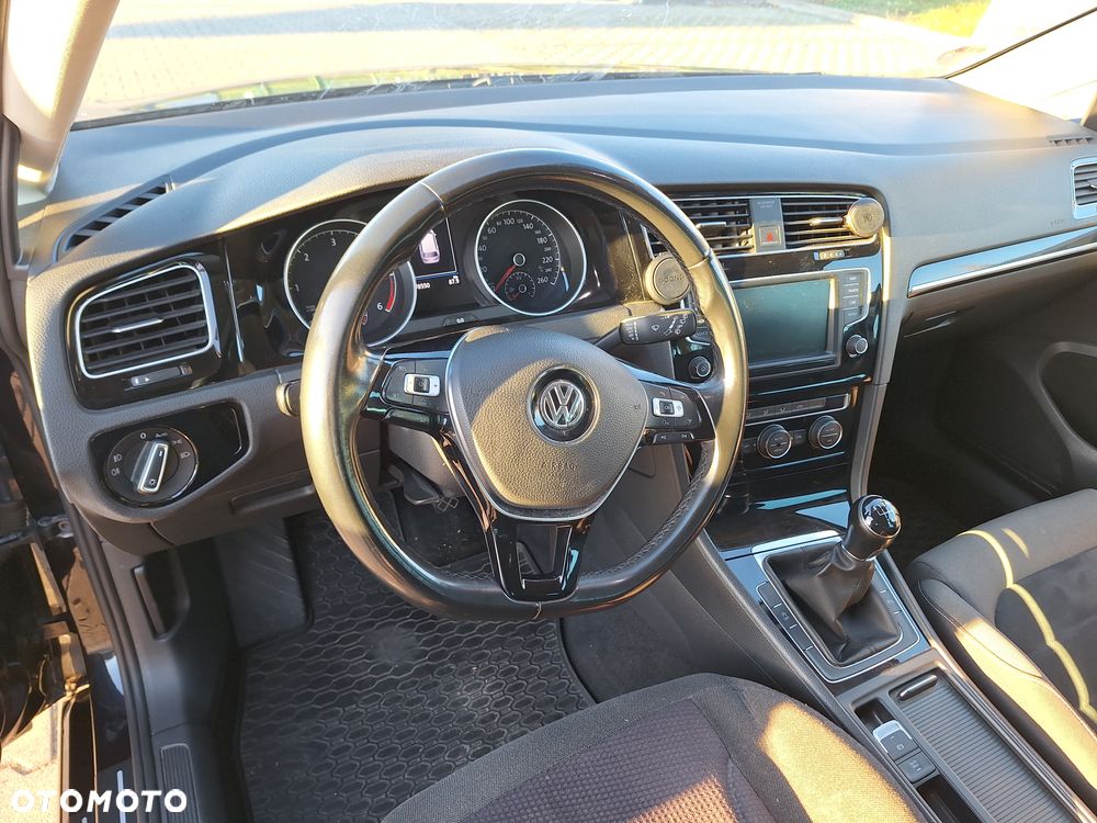 Volkswagen Golf 2.0 TDI BMT Highline - 13