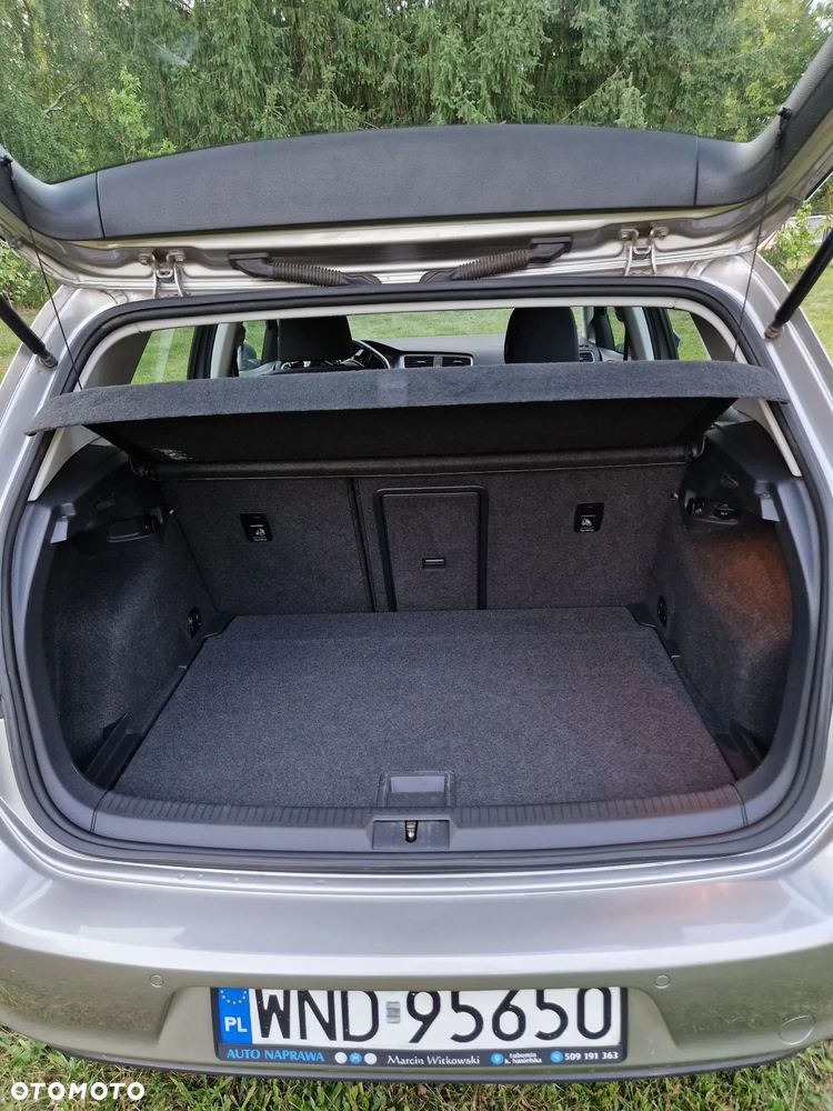 Volkswagen Golf 1.4 TSI BMT Comfortline - 22