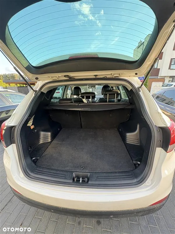 Hyundai ix35 1.7 CRDi Comfort 2WD - 17