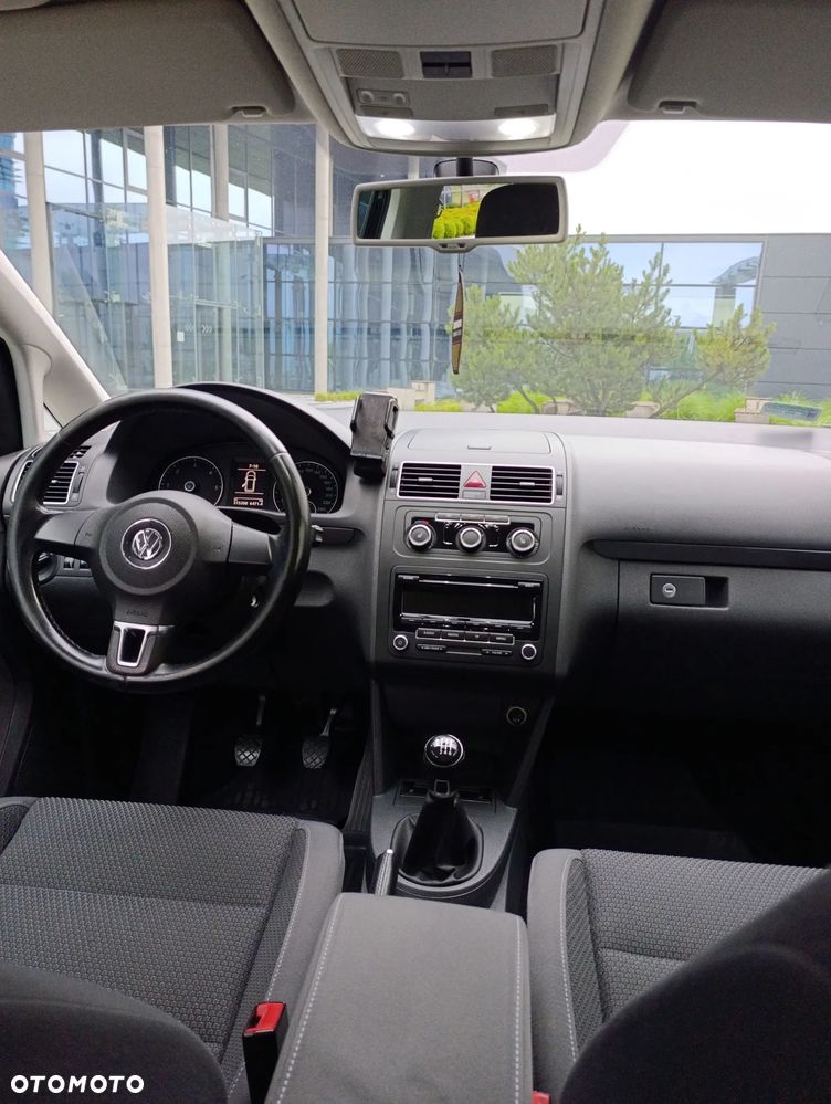 Volkswagen Touran 2.0 TDI DPF BlueMotion Technology Life - 8