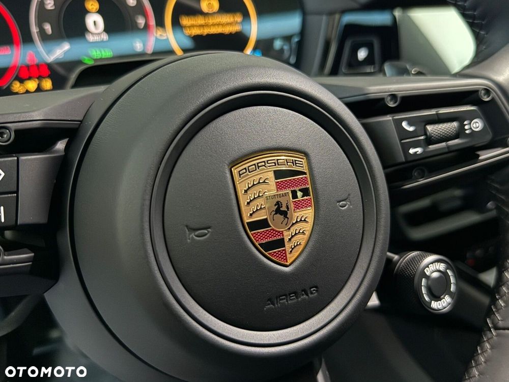 Porsche Cayenne - 21