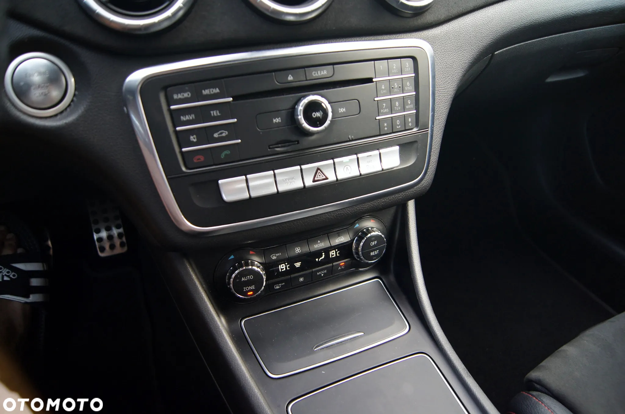 Mercedes-Benz CLA 200 (CDI) d 4Matic 7G-DCT AMG Line - 16