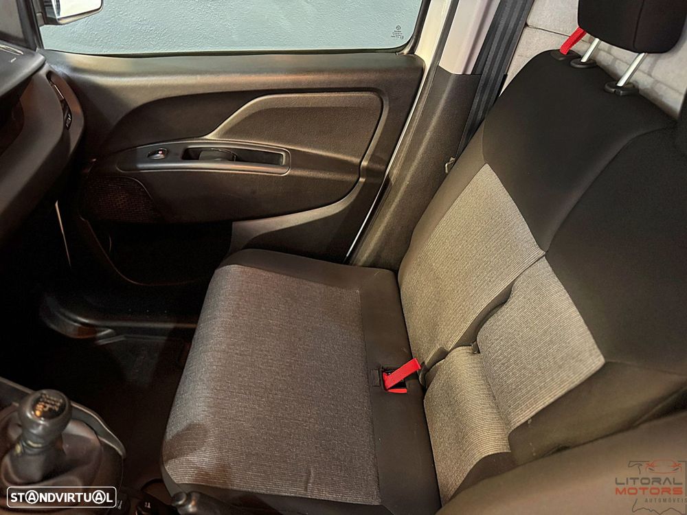 Fiat Doblo 1.6 16V Multijet Emotion - 19