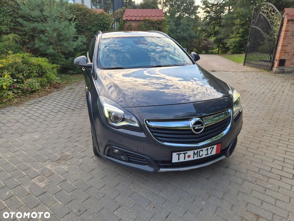Opel Insignia 2.0 CDTI Executive S&S - 11