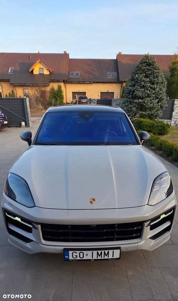 Porsche Cayenne - 10