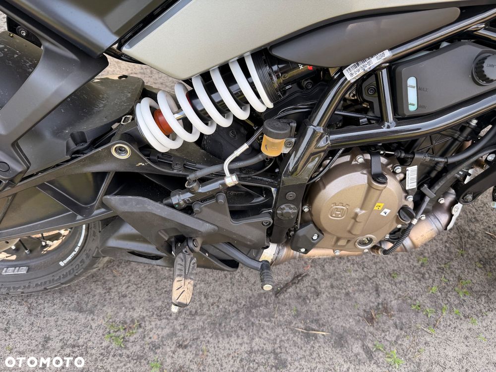 Husqvarna Svartpilen - 10