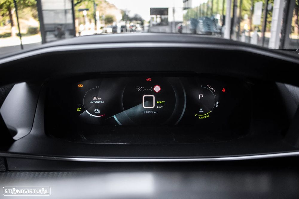 Peugeot e-2008 GT - 20