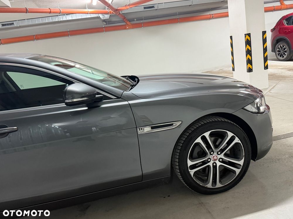 Jaguar XE 20d AWD Pure - 16
