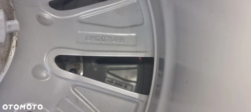 Koła zimowe zima Audi 8W0071498 E7,5Jx18H2 ET39 - 4
