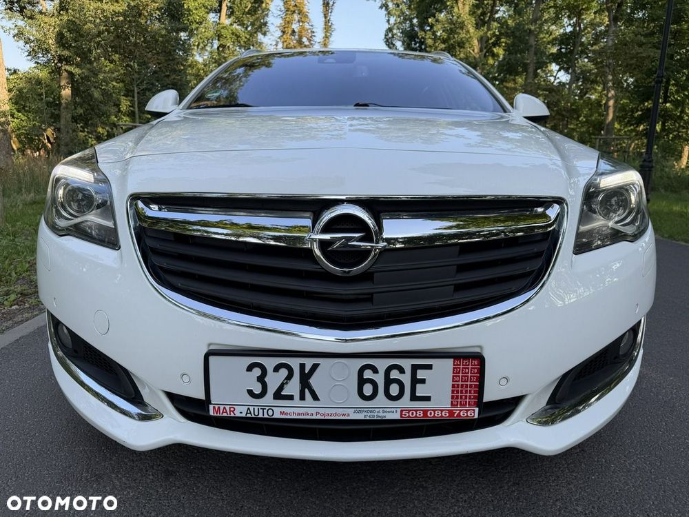 Opel Insignia - 16