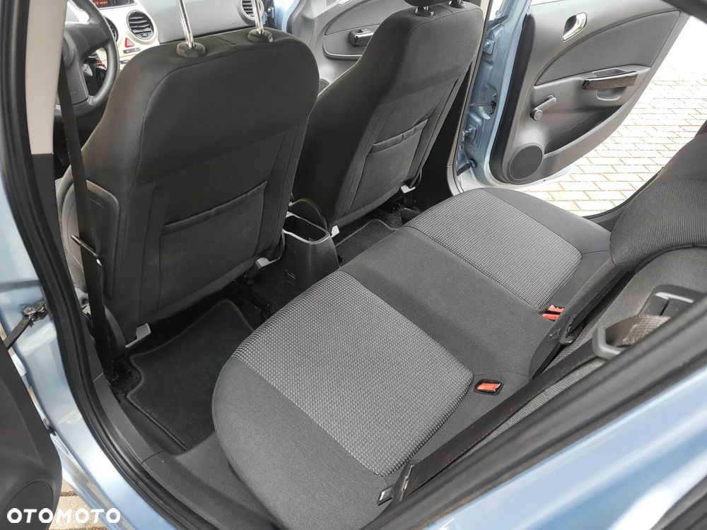 Opel Corsa 1.2 16V - 19