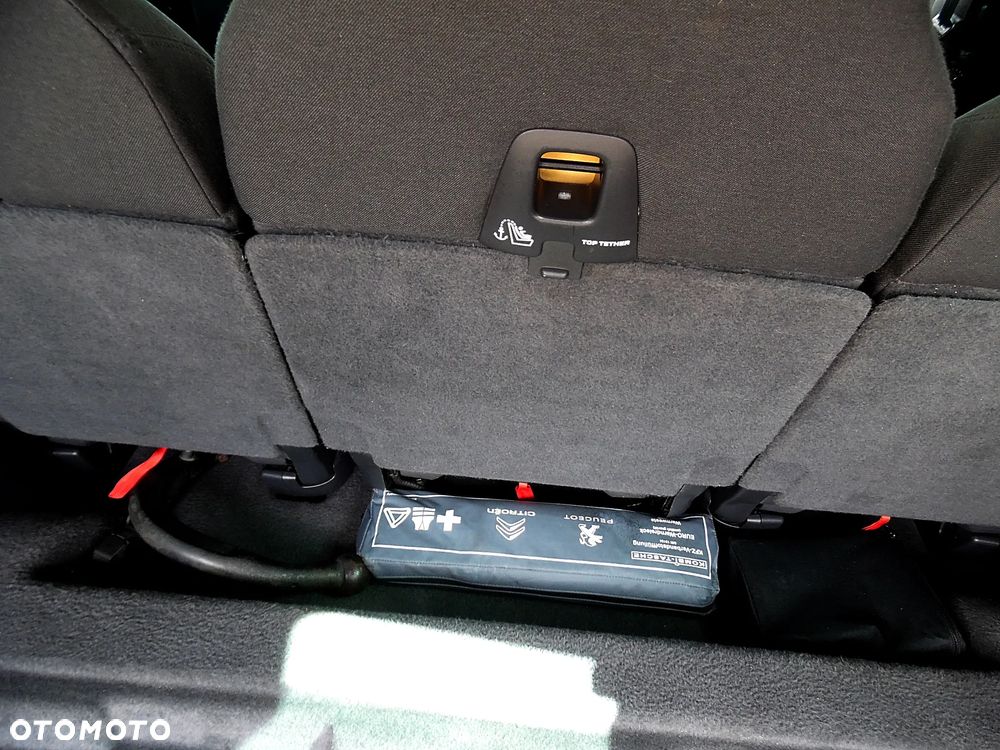 Peugeot 5008 2.0 HDi Family 7os - 40