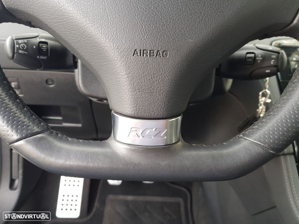 Peugeot RCZ 1.6 THP - 12