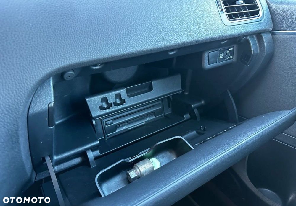 Volkswagen Polo - 15