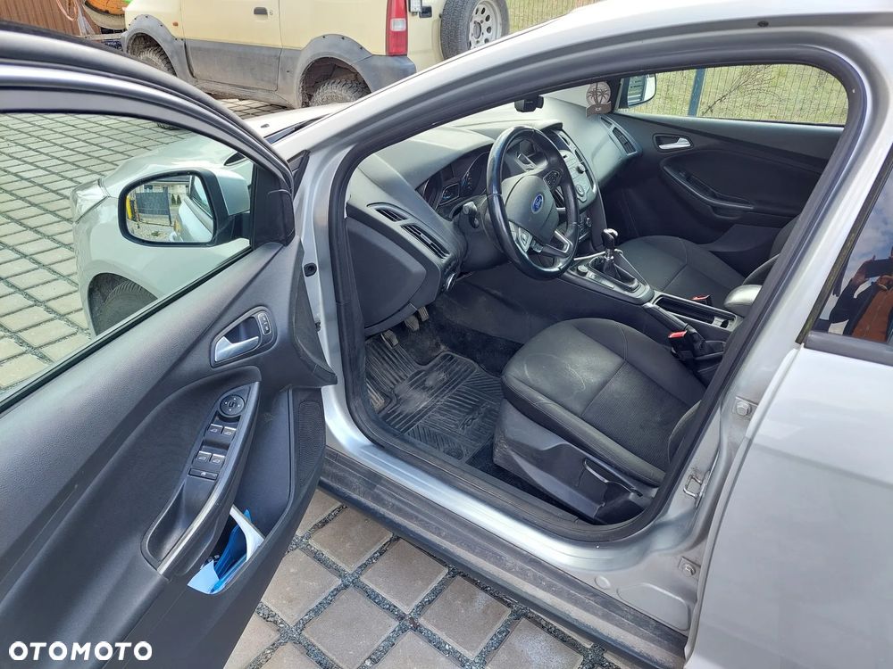 Ford Focus 1.0 EcoBoost Trend ASS - 8