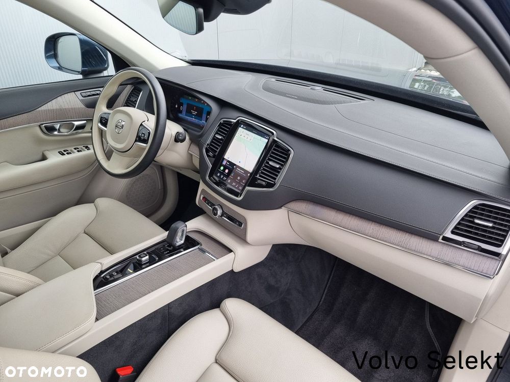 Volvo XC 90 B5 B AWD Plus Bright - 17