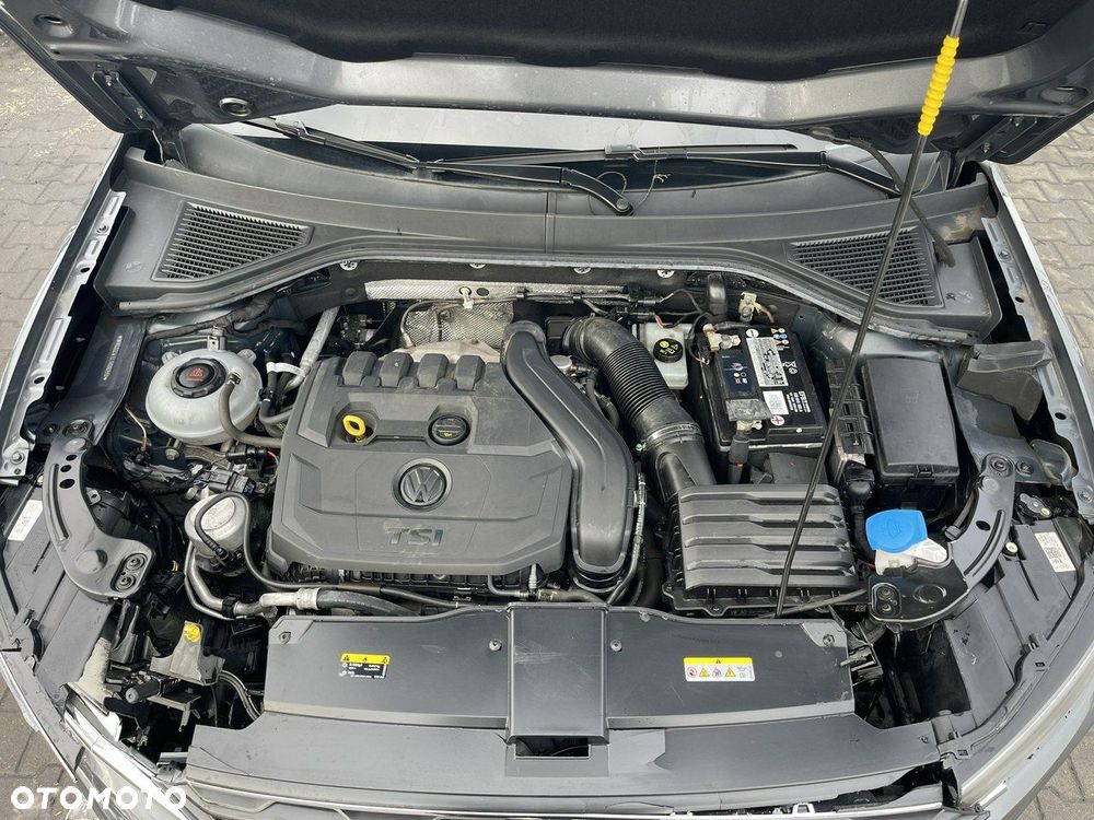 Volkswagen T-Roc 1.5 TSI OPF Move - 11