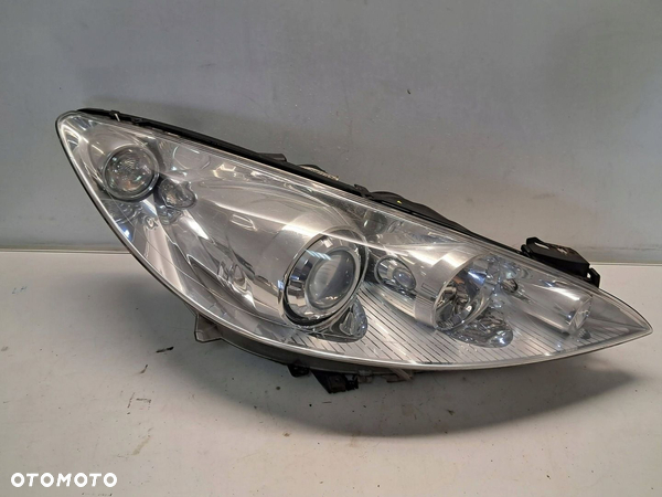 Peugeot RCZ PRAWA Lampa przednia 9680371580 - anglik, xenon