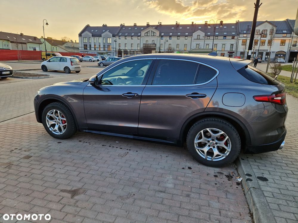 Alfa Romeo Stelvio 2.0 Turbo Executive Q4 - 2