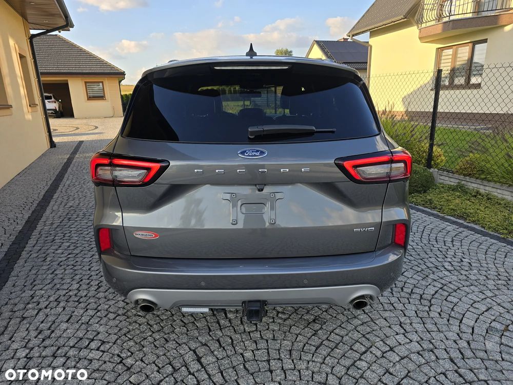 Ford Kuga - 34