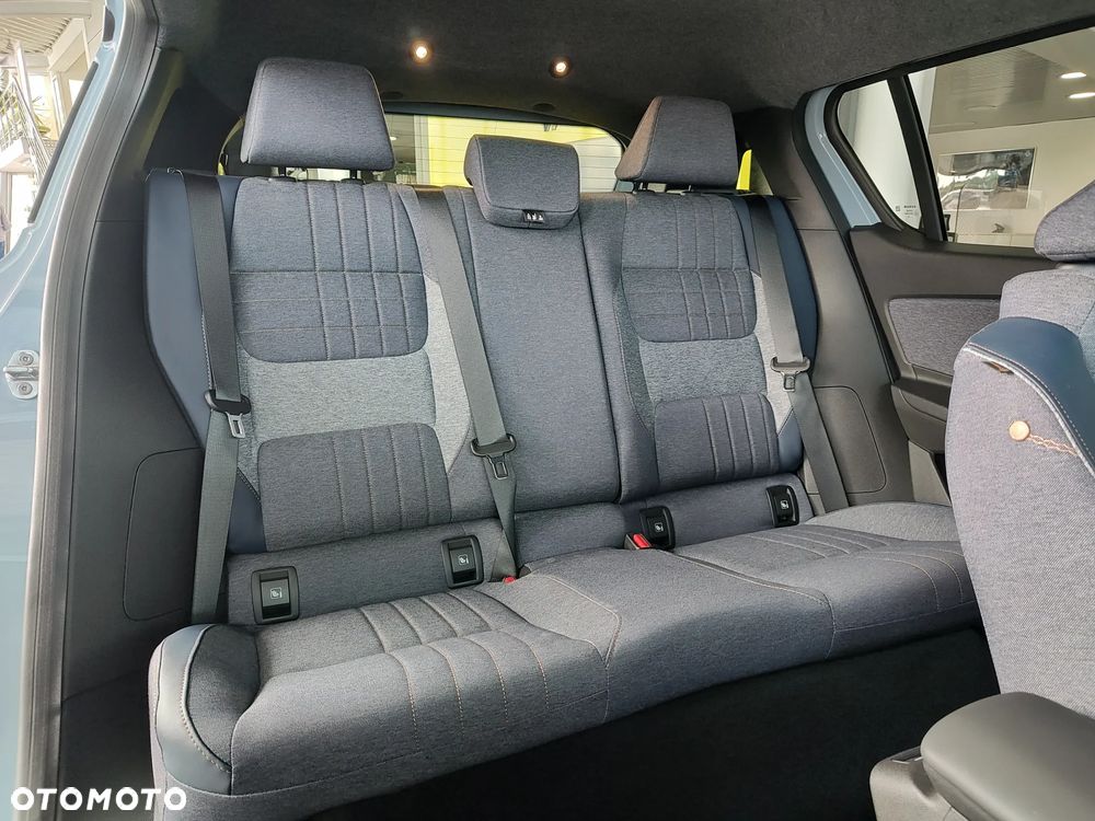 Renault 4 E-Tech 52kWh Comfort Range Techno - 13