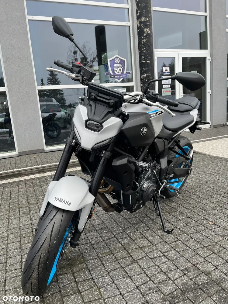 Yamaha MT - 3