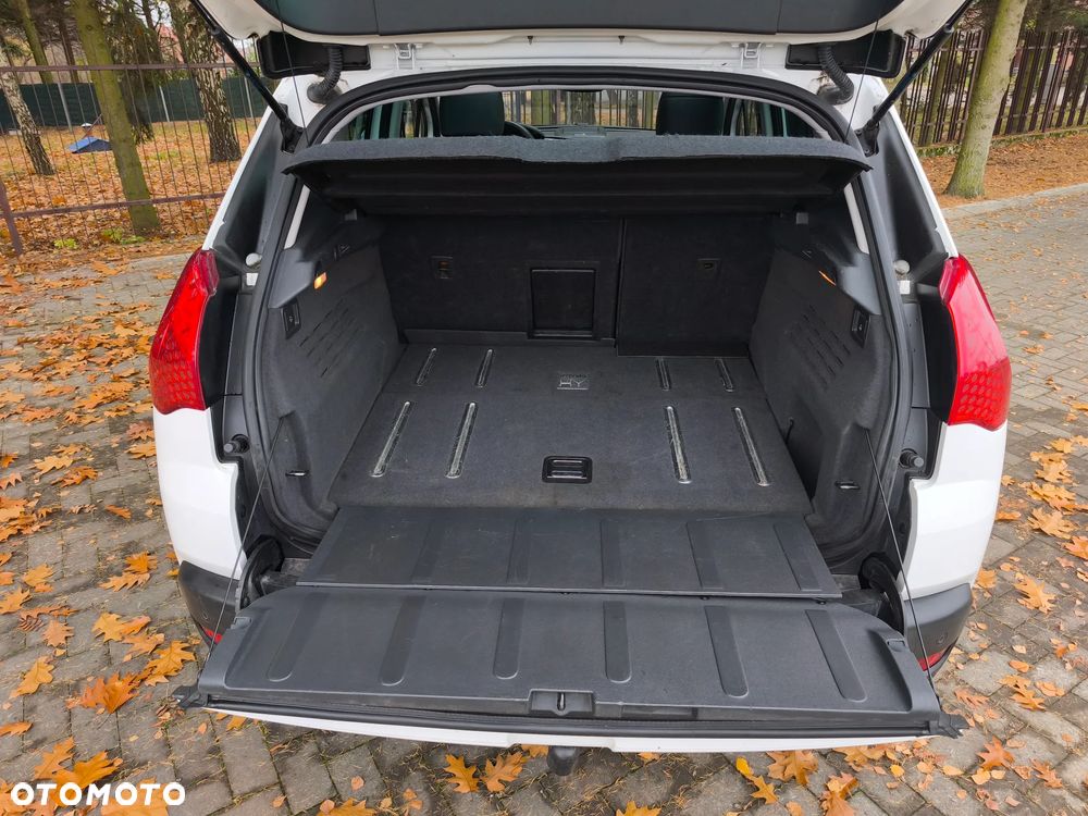 Peugeot 3008 2.0 HDi HYbrid4 - 15