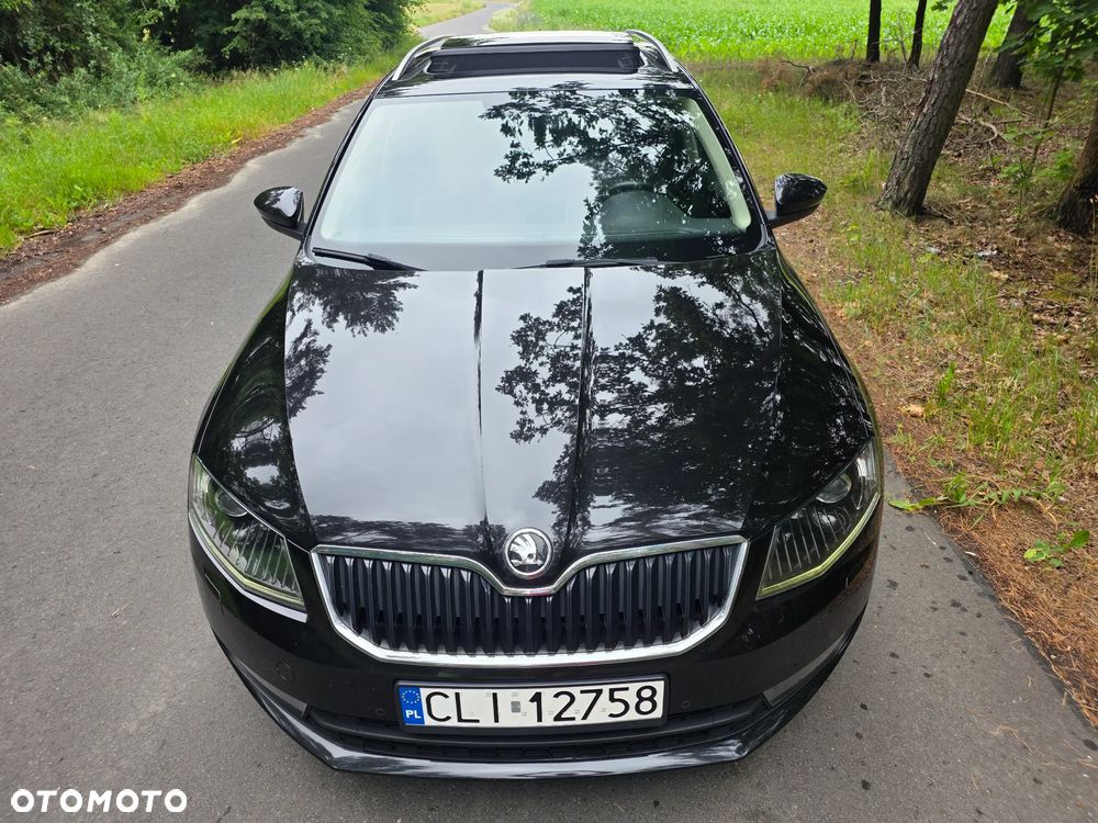 Skoda Octavia 2.0 TDI DSG L&K - 6