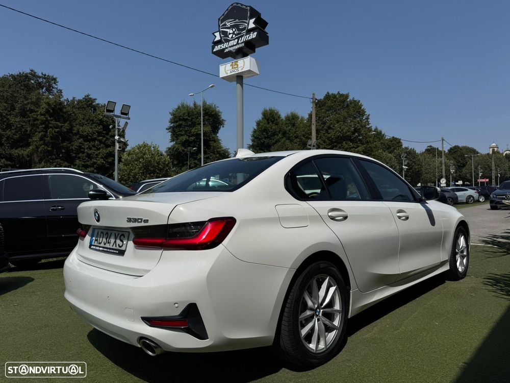 BMW 330 e Corporate Edition Auto - 4