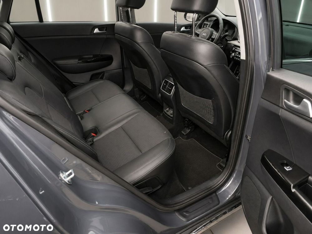 Kia Sportage - 13
