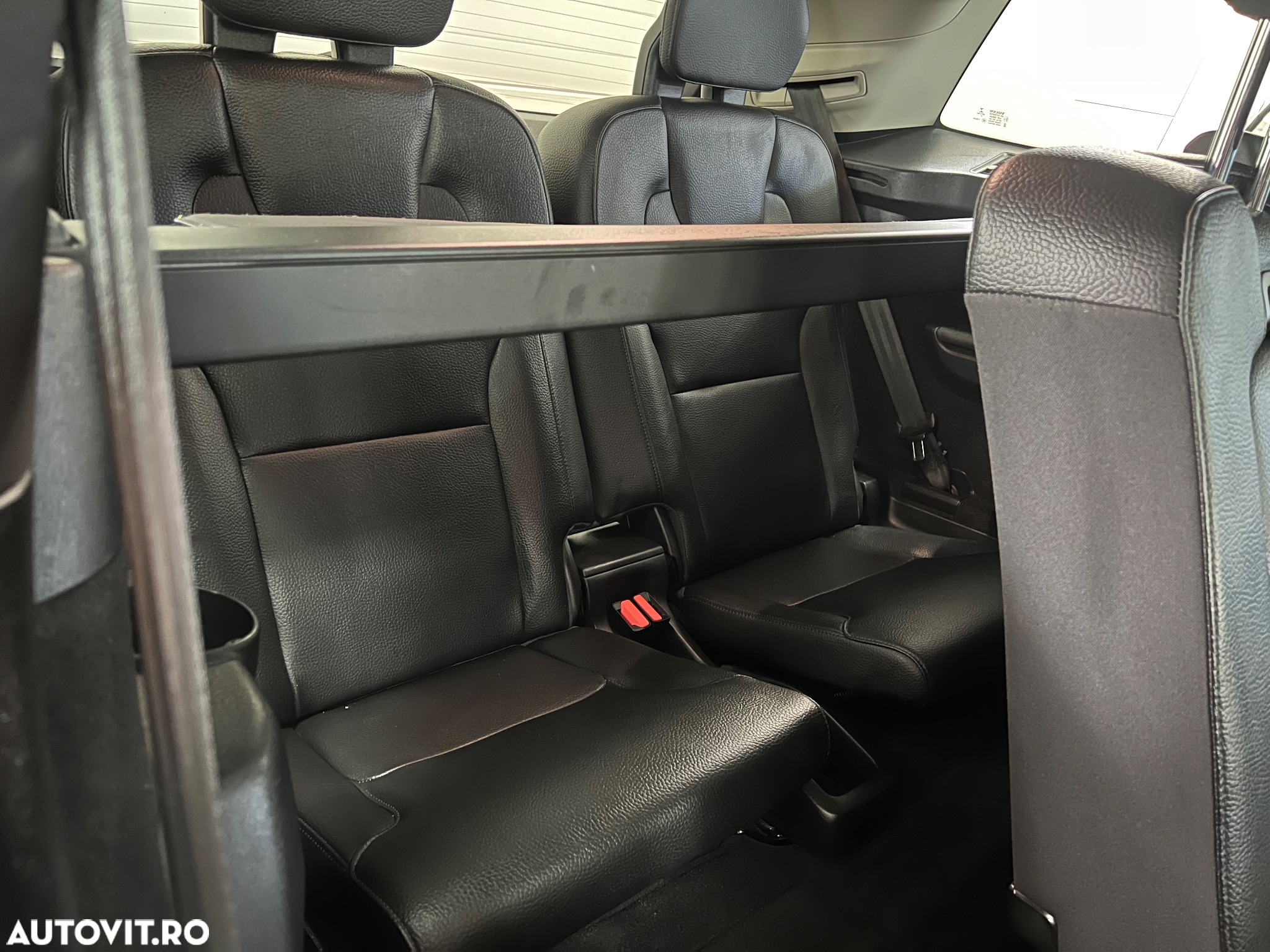 Volvo XC 90 T8 AWD Recharge Geartronic Inscription Edition - 19