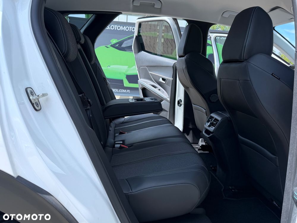 Peugeot 3008 1.5 BlueHDi Allure S&S - 32