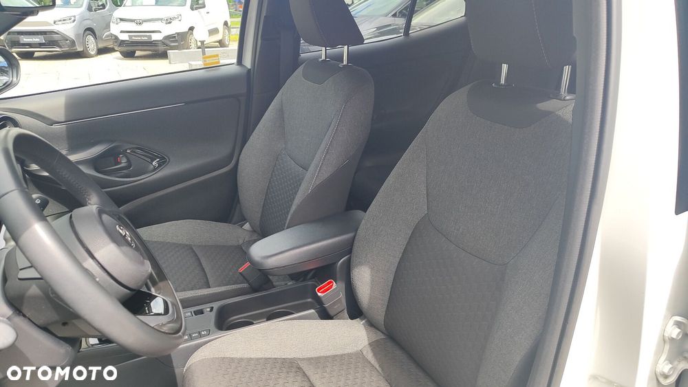Toyota Yaris Cross Hybrid 1.5 Style - 11
