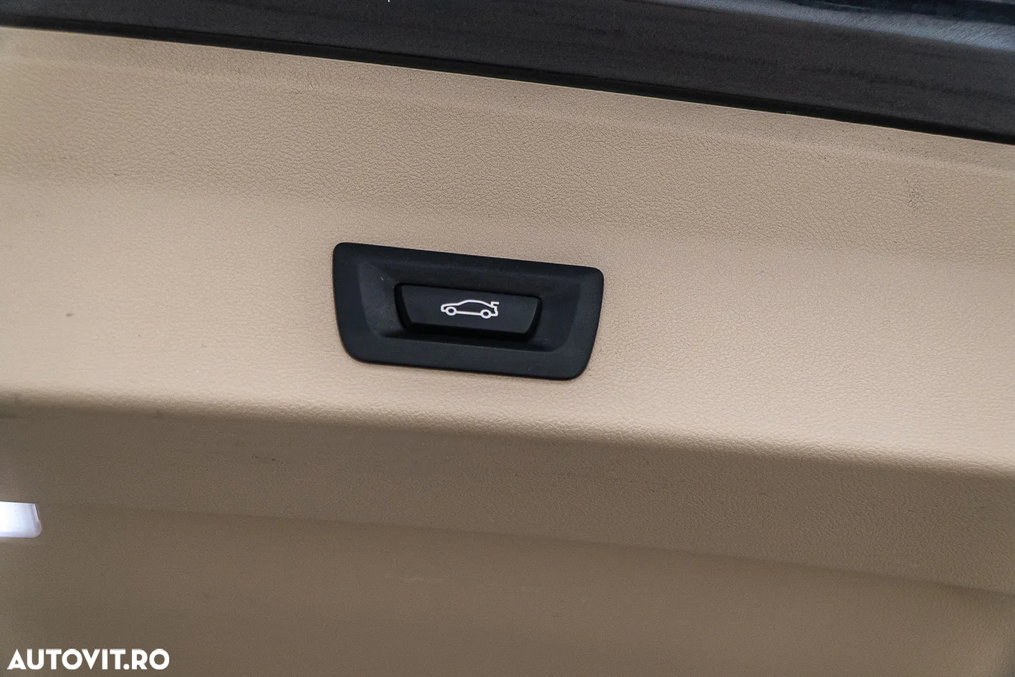 BMW X3 xDrive20i AT Luxury Line - 27