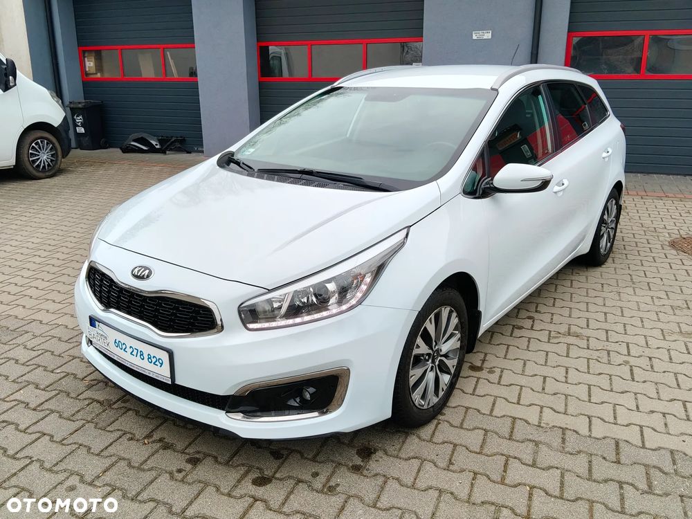 Kia Ceed 1.6 CRDi M DCT - 1