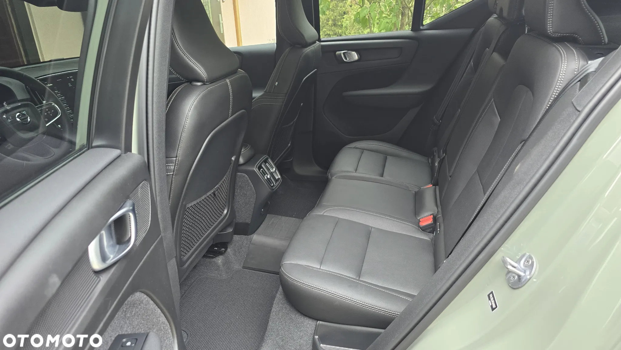 Volvo XC 40 B5 B AWD Ultimate Dark - 11