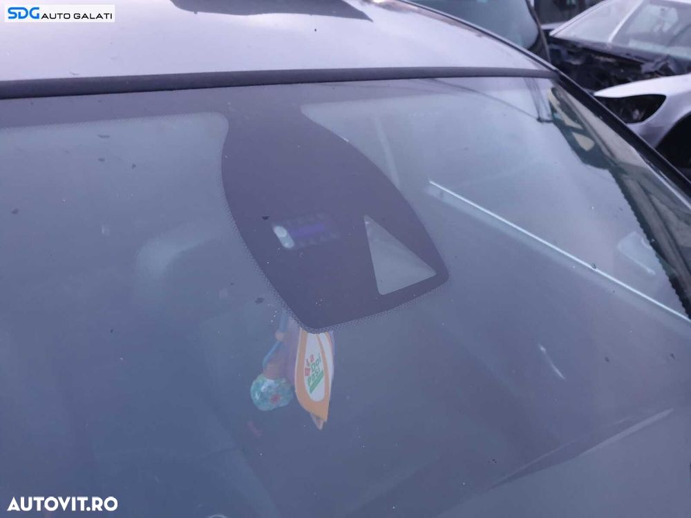 Parbriz Geam Sticla cu Senzor Lumini Ploaie BMW Seria 5 E60 E61 2003 - 2010 [C7181] - 2