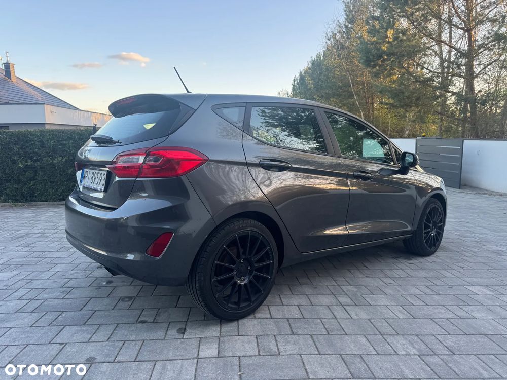 Ford Fiesta - 7