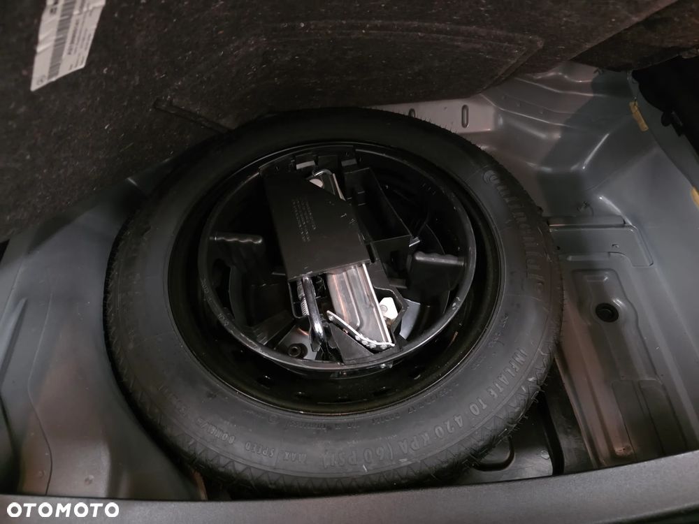 Mercedes-Benz Klasa E 350 CDI DPF BlueEFFICIENCY 7G-TRONIC Avantgarde - 40