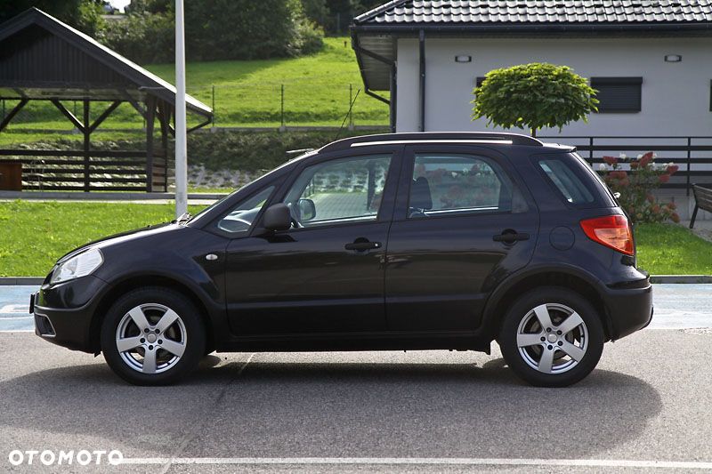 Fiat Sedici 2.0 Multijet DPF 4x2 Emotion - 6