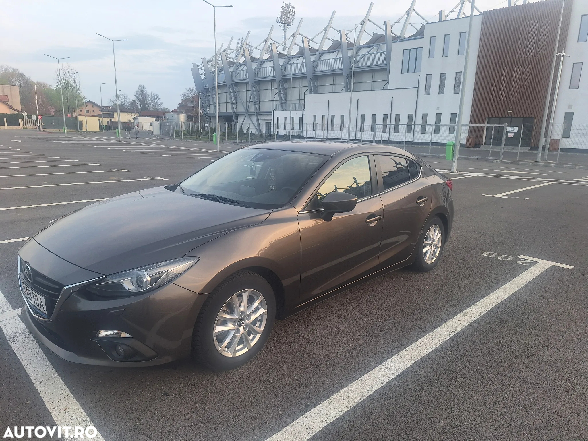 Mazda 3 - 3