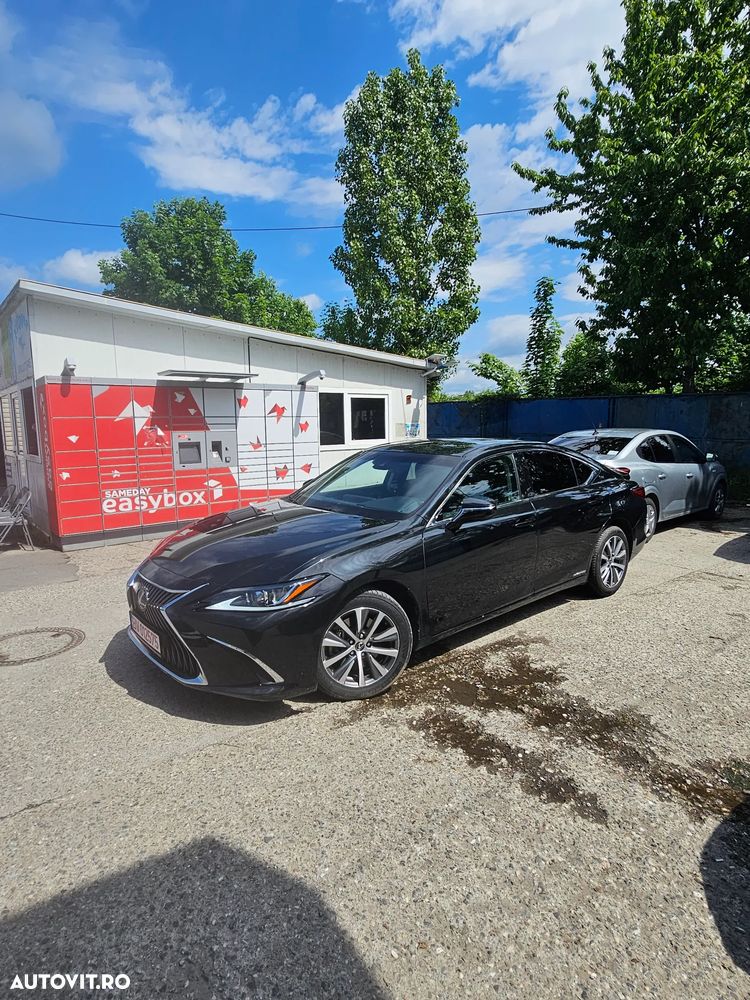 Lexus Seria ES 300h 2.5 TNGA HV 25H- 4X2 CVT Business - 3