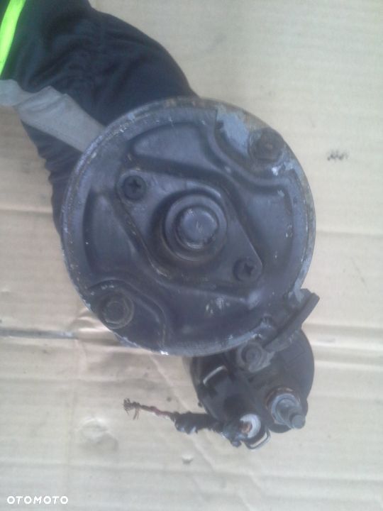 Seat Cordoba III 1.9 TDi 131KM rozrusznik - 7