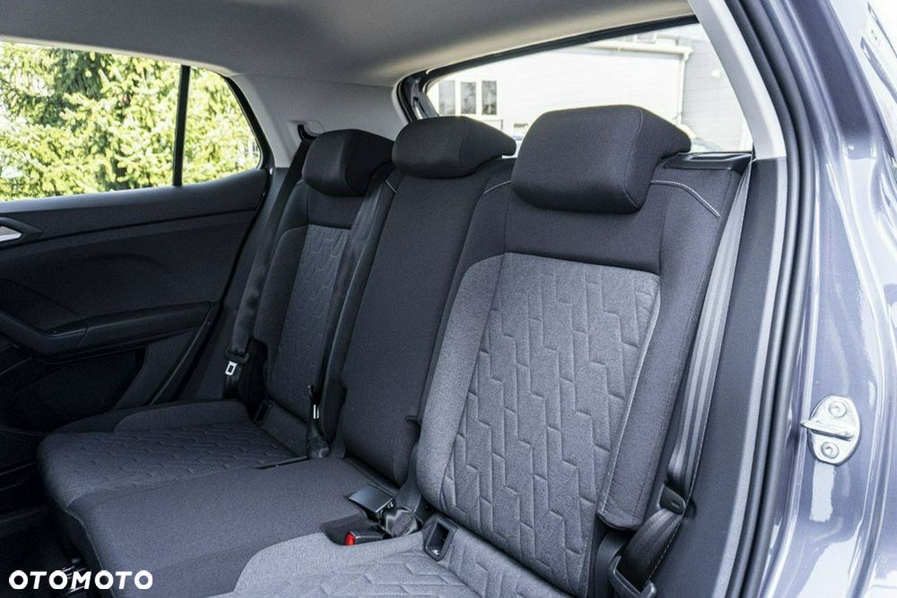 Volkswagen T-Cross - 13
