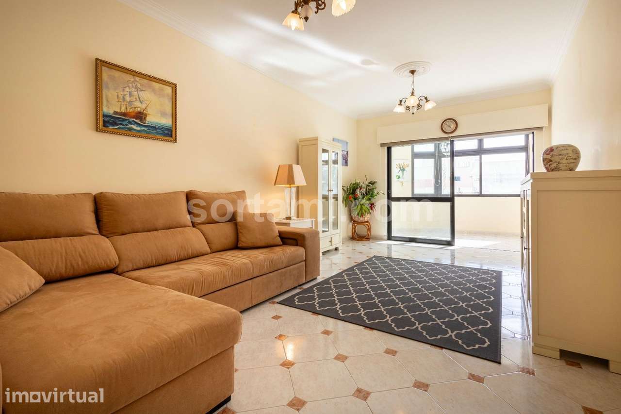 Apartamento T1 Venda em Quarteira,Loulé - Grande imagem: 5/14