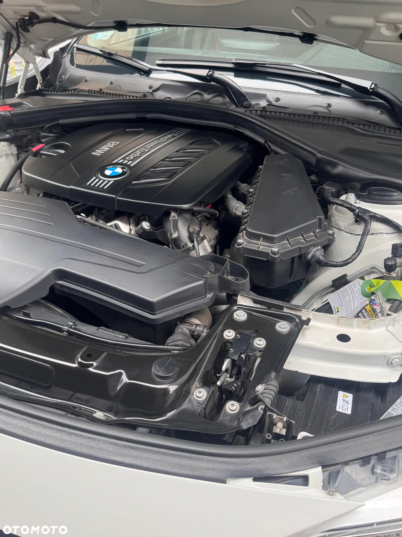 BMW Seria 3 318d Sport Line - 4