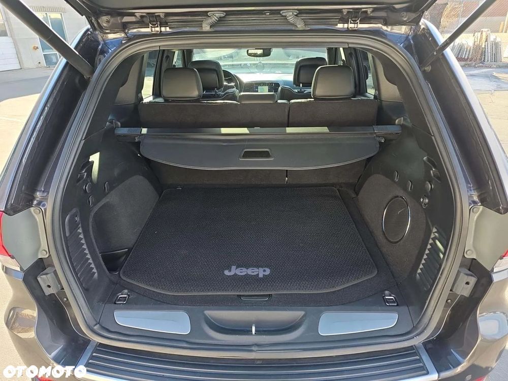 Jeep Grand Cherokee 5.7 V8 HEMI Summit - 14