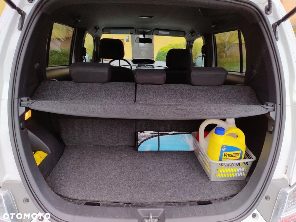 Daihatsu Materia 1.5 - 9