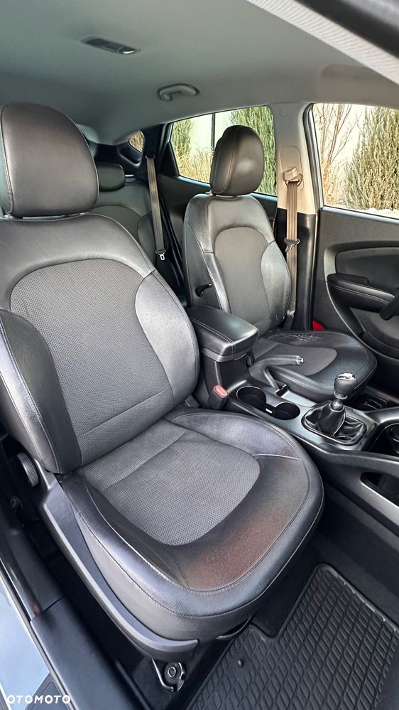 Hyundai ix35 2.0 CRDi 4WD Premium - 30