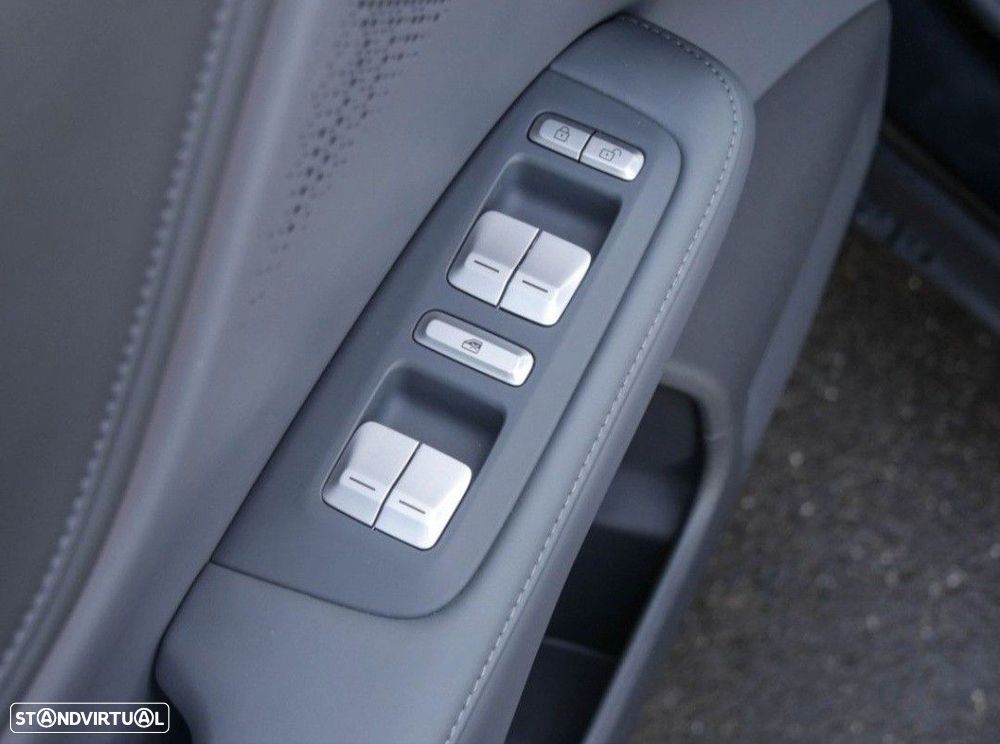 Xpeng G6 87.5 kWh AWD Performance - 12